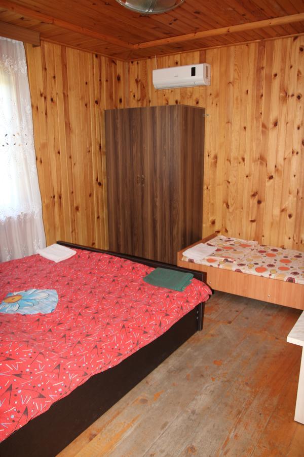 ماكينجاوري Wooden Cottage المظهر الخارجي الصورة